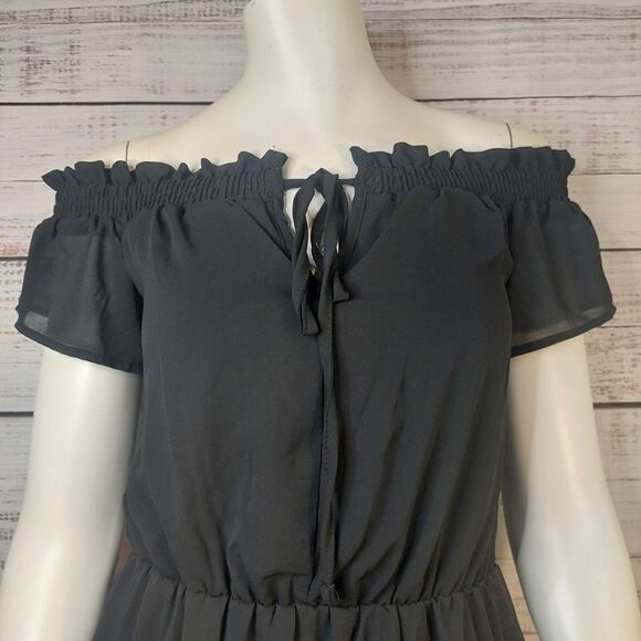 Ardene Black Off-Shoulder Mini Dress - Picture 2 of 11